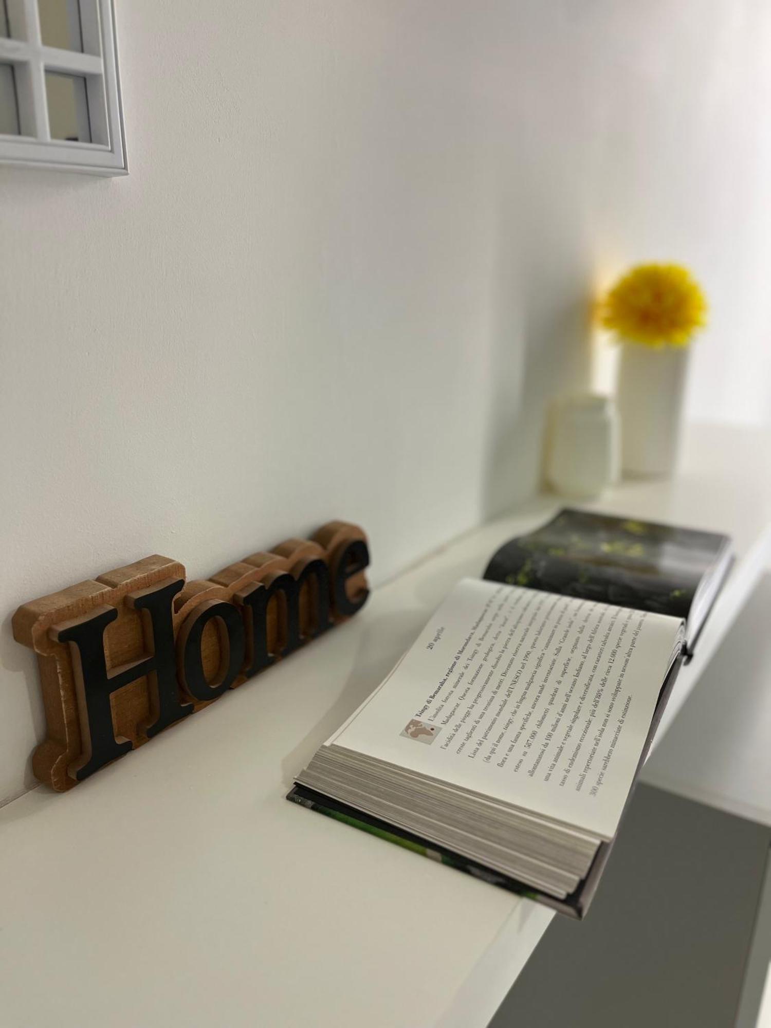 Appartement Residenza Santi Ai Monti à Rome Extérieur photo