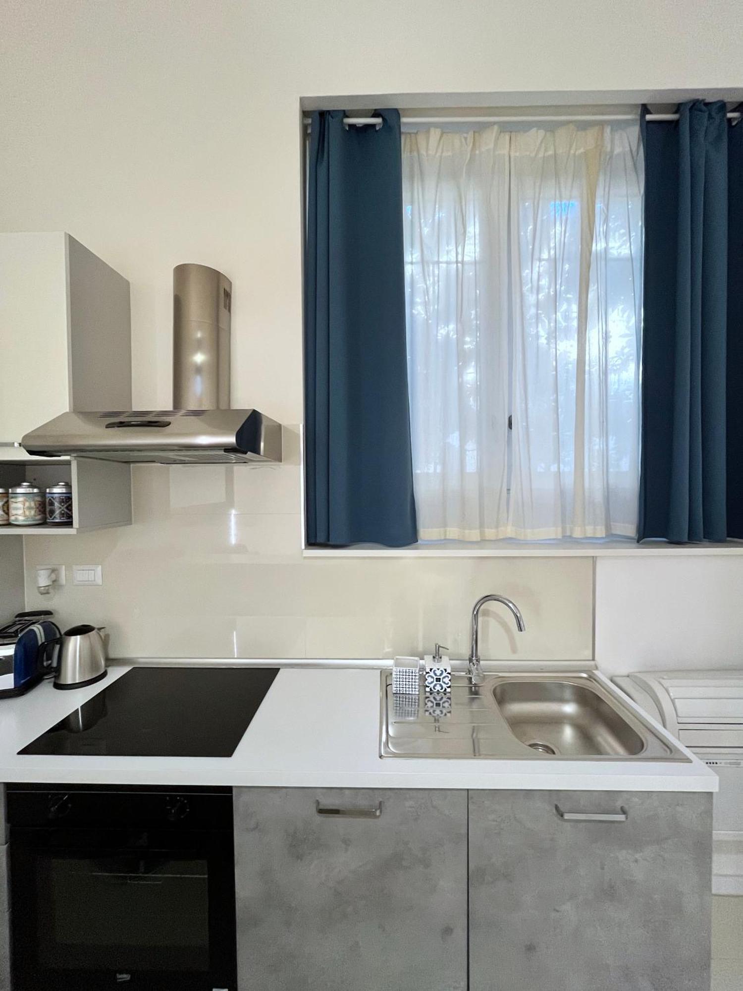 Appartement Residenza Santi Ai Monti à Rome Extérieur photo
